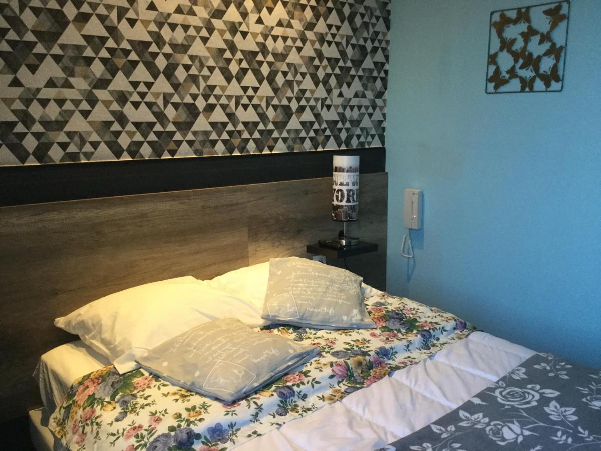 Hotel Le Kamelia ساليس المظهر الخارجي الصورة