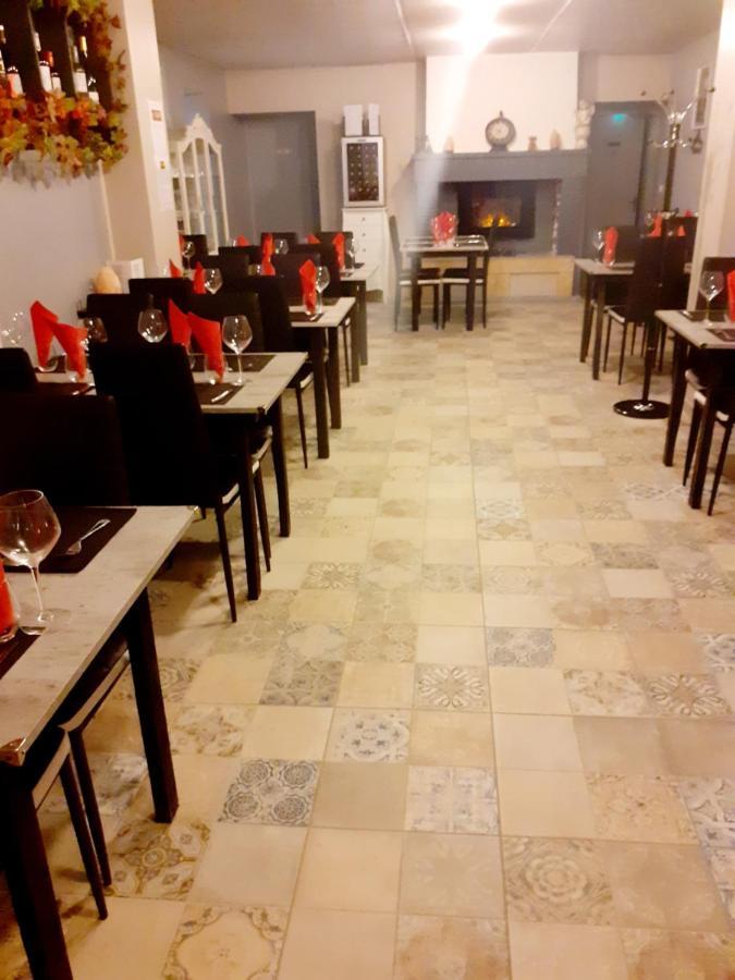 Hotel Le Kamelia ساليس المظهر الخارجي الصورة